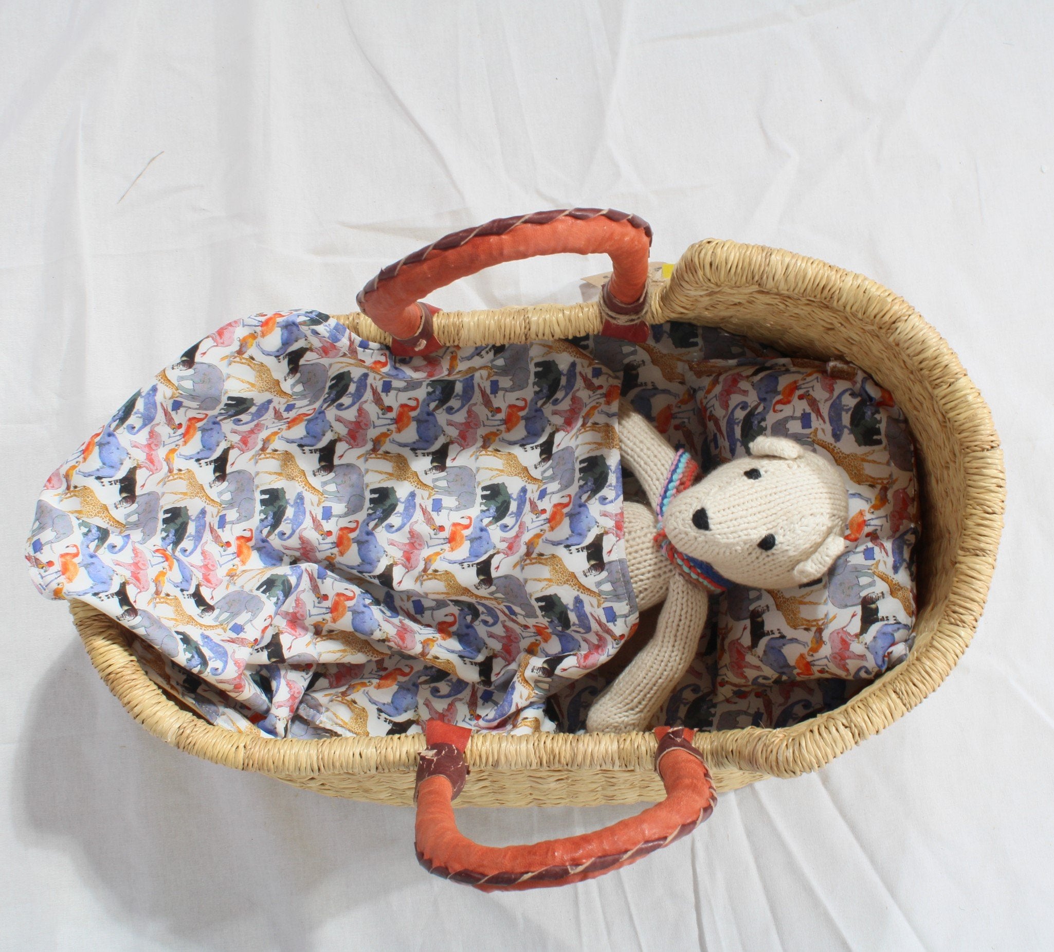 Mini me Esi woven dolls moses basket dolls bed by the little rattan company