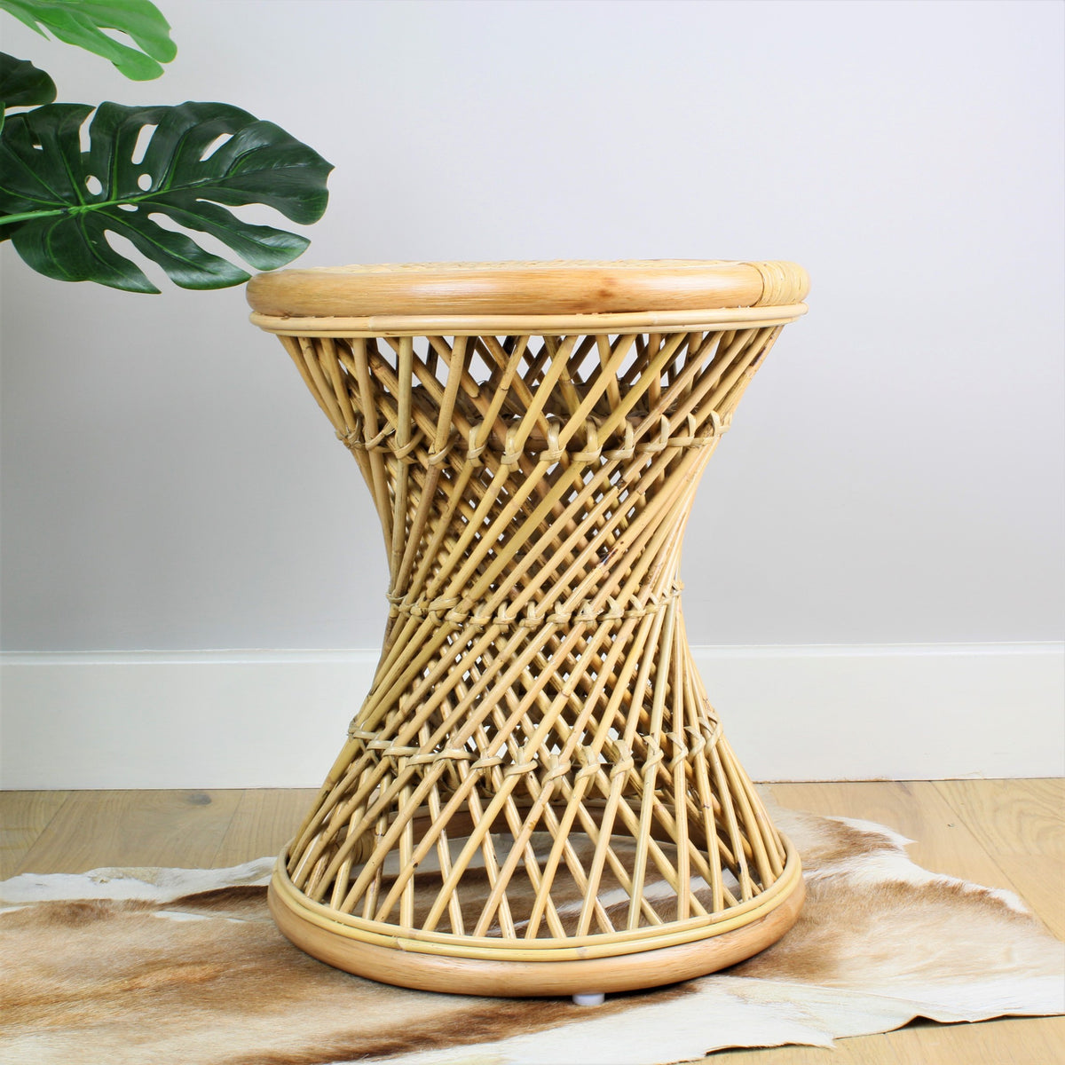 Koko Natural Rattan Stool – The Rattan Company