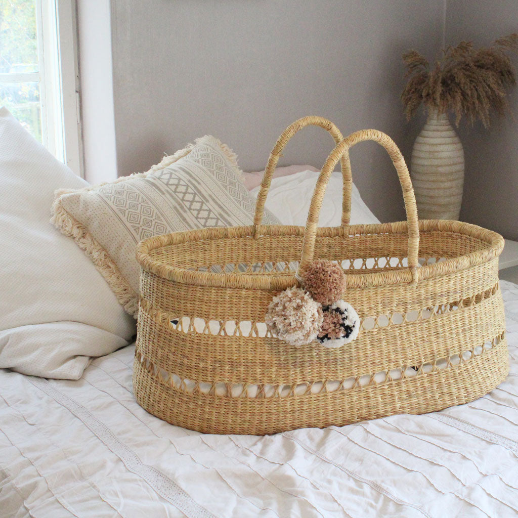 Willow Hand woven African Moses basket Vegan baby bassinet vegan moses basket