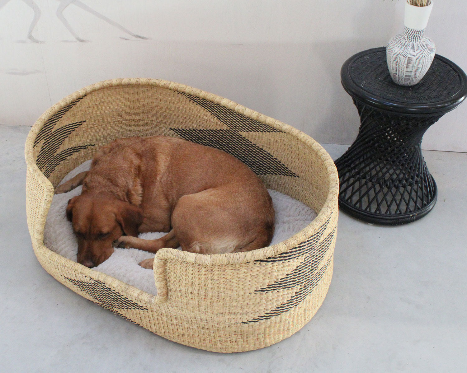 African handwoven elephant grass dogs bed