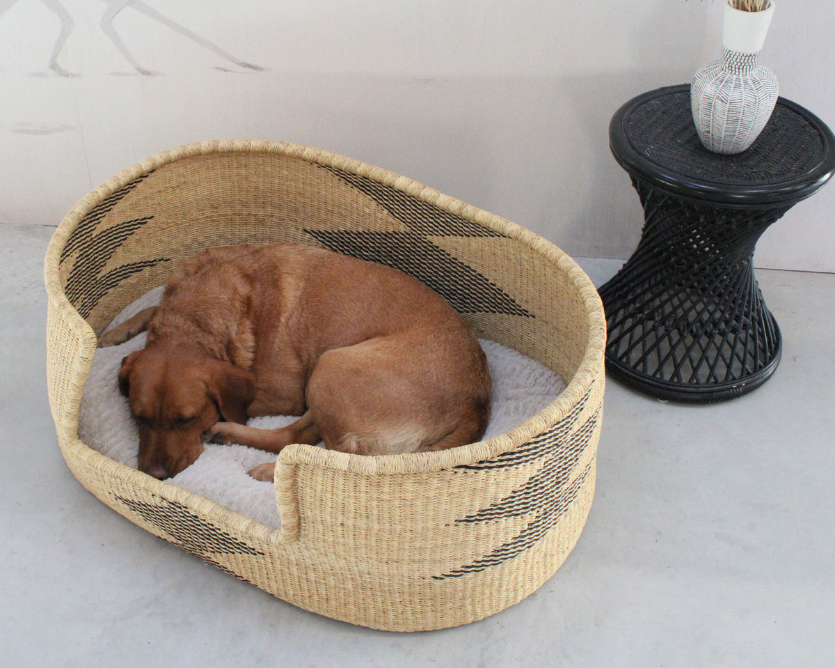 Visual Reference: Asher Handwoven African Dogs Bed